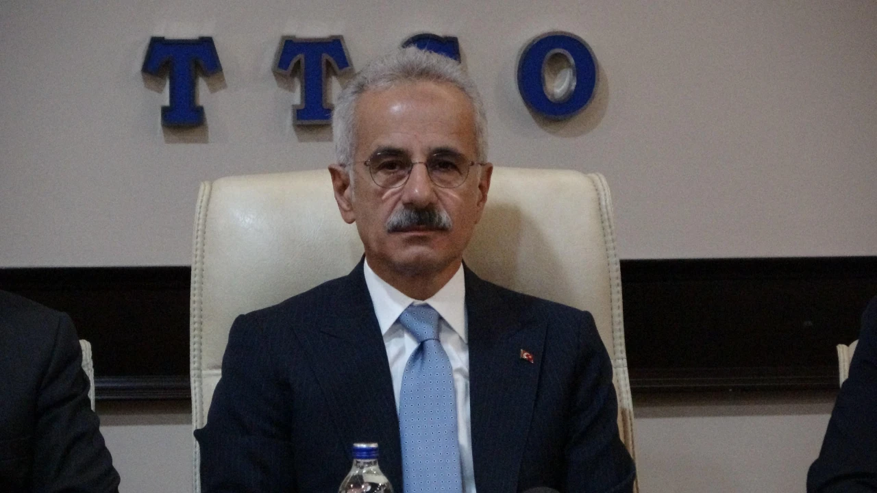 Trabzon'a 175 Milyar Liralık Yatırım: Ulaştırma Bakanı Kentteki Projeleri Anlattı