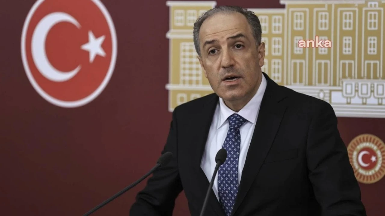 Mustafa Yeneroğlu, Türk Telekom'un İmtiyaz Uzatmasına İlişkin Şeffaflık ve Rekabet Endişesi!
