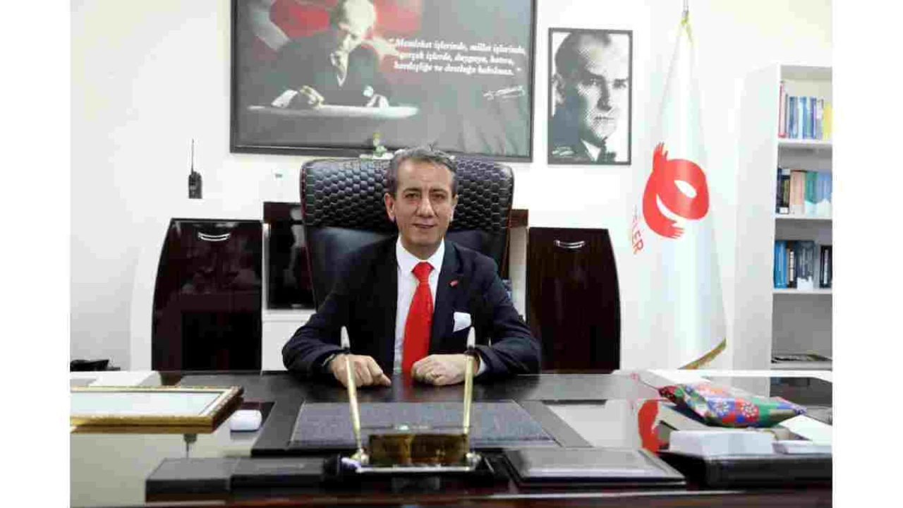 Başkan Yetişkin, Bağımsızlık Günü Dolayısıyla Vatandaşlara Özel Mesajını Yayınladı