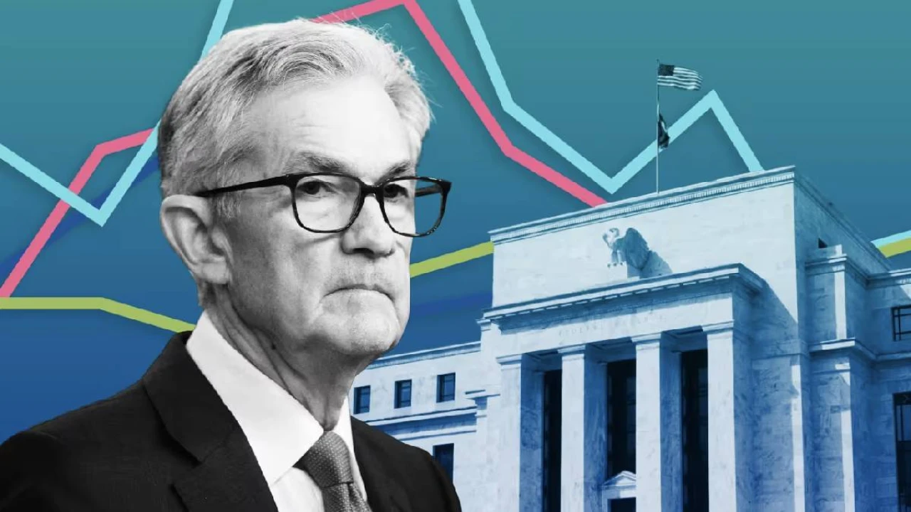 Fed'in faiz indirimi kripto piyasalarını hareketlendirdi, Bitcoin 117.900 doları test etti!