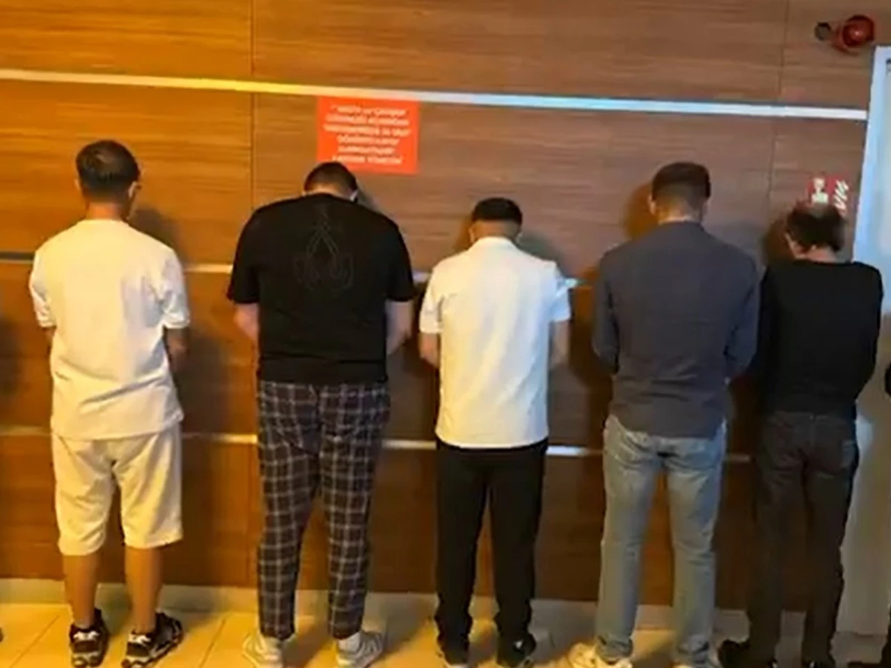 Şehit ailesini dolandırdılar! 11 kişi yakalandı