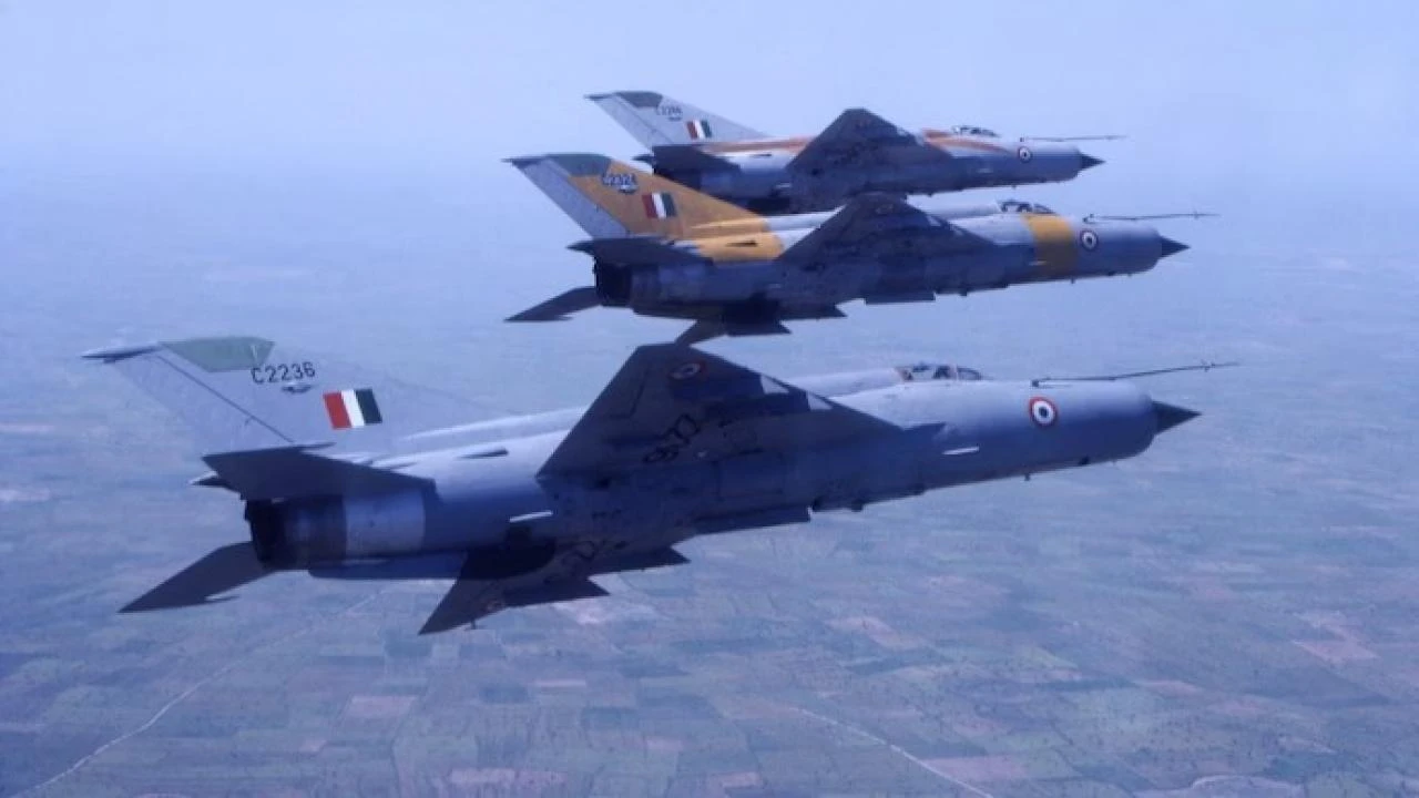 Hindistan, kaza riski yüksek MiG-21 savaş uçaklarının filosunu sonlandırdı