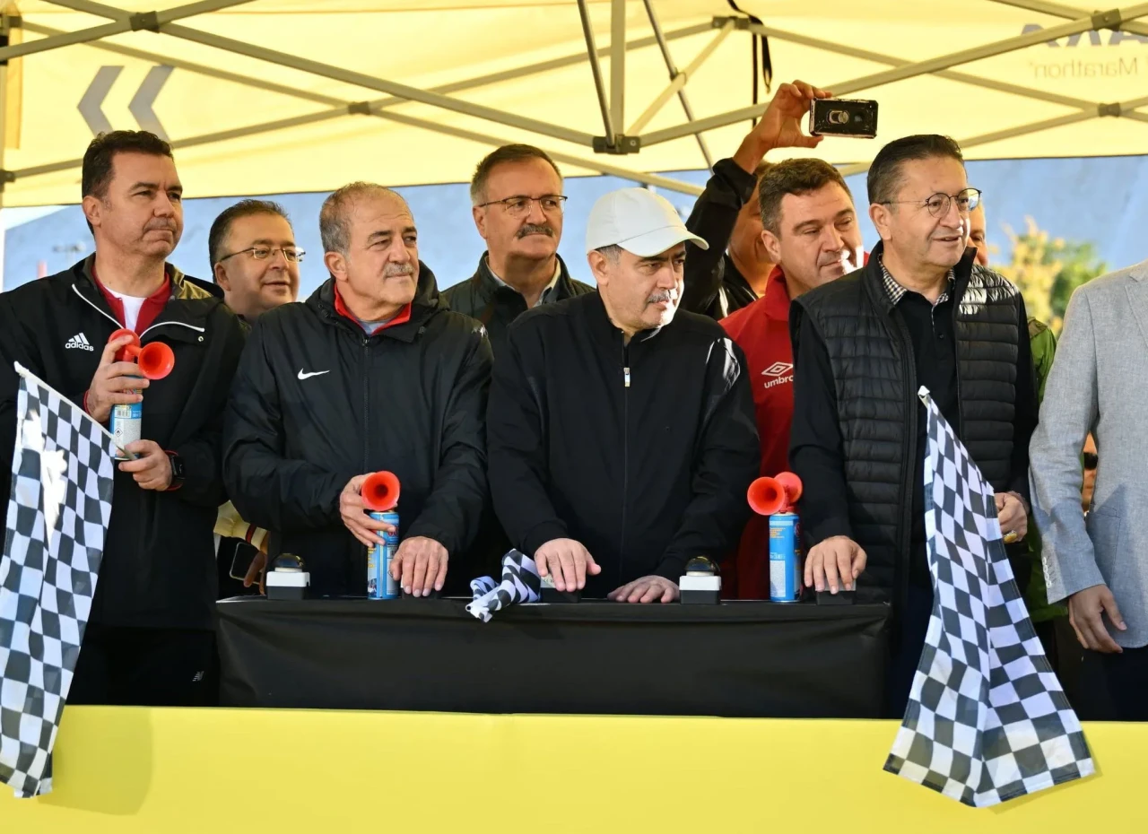 3. Uluslararası Runkara Yarı Maratonu'nda Heyecan Dorukta!