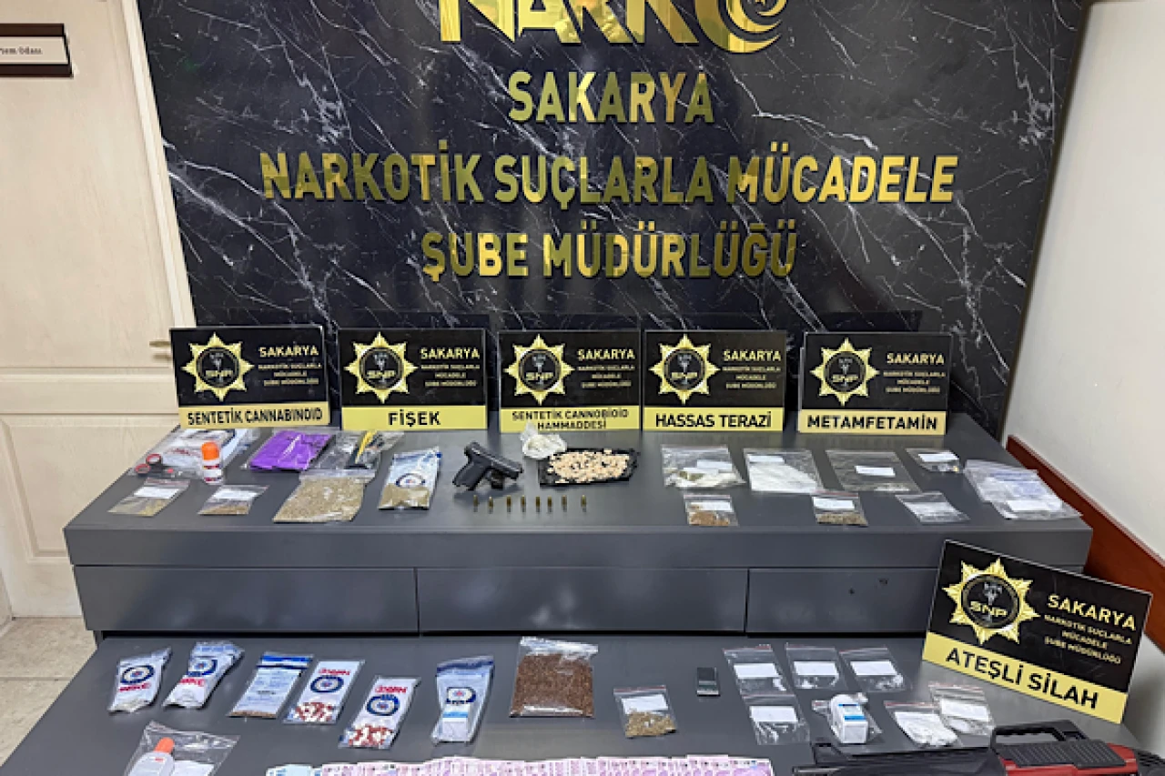 Sakarya ve Kocaeli'de büyük operasyon: Uyuşturucu ve silahlar ele geçirildi!