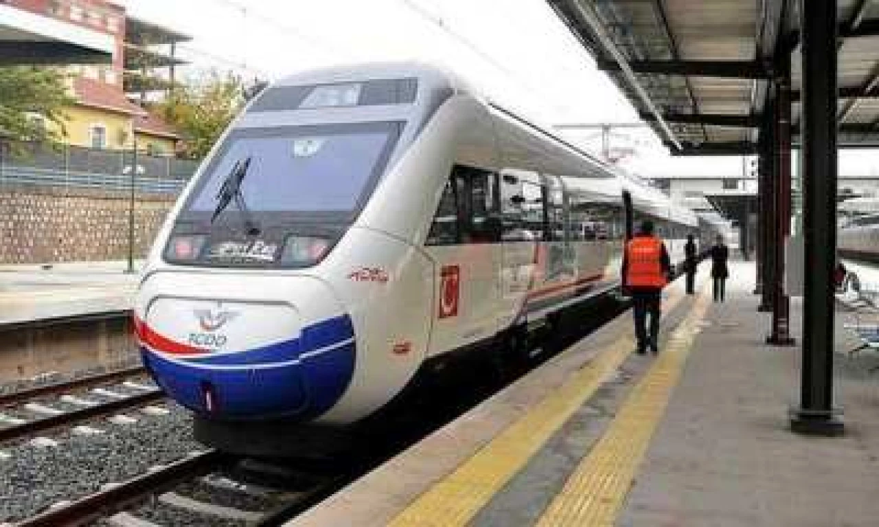 Eskişehir - Ankara Hızlı Tren Saatleri 2025