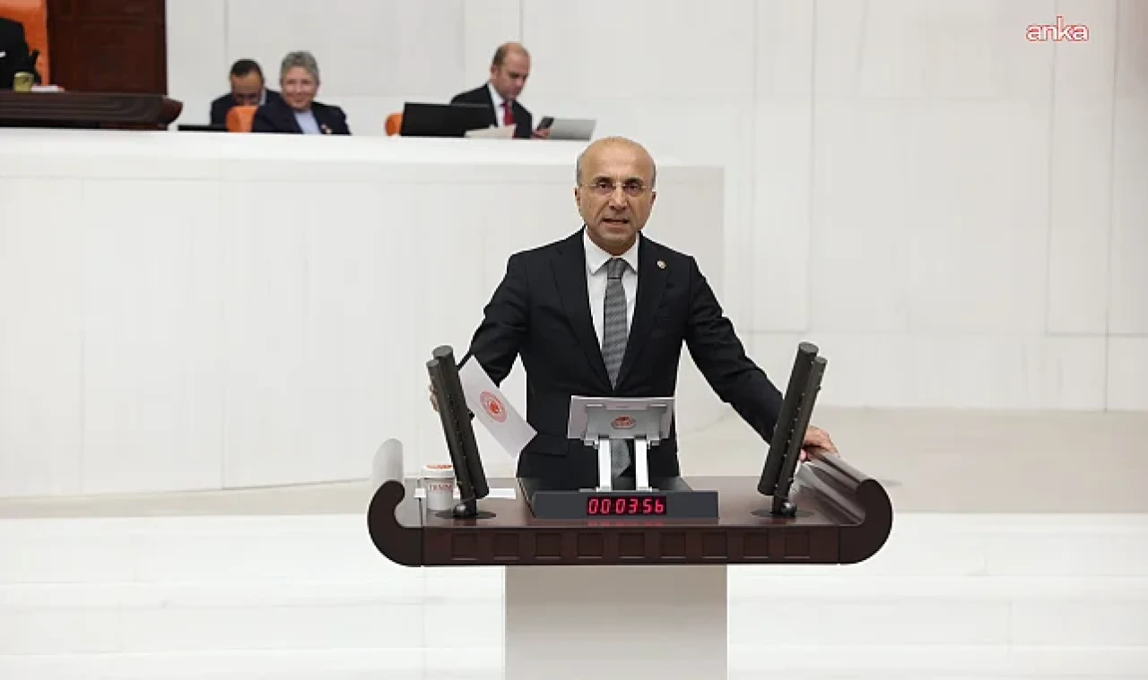 CHP'li Aşkın Genç: "İşçinin hakkı İşsizlik Sigortası Fonu'nda işverene, vatandaşın vergisi faize, halkın emeği icra dosyalarına gidiyor"