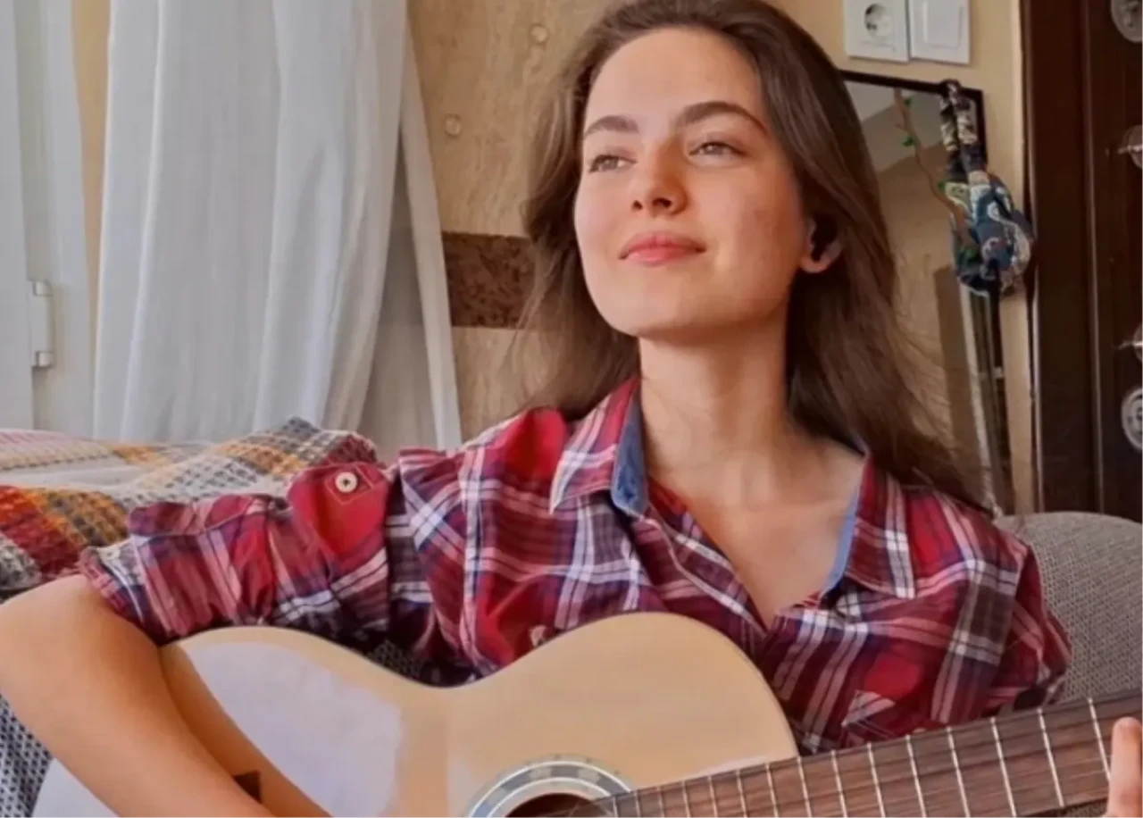 Ava Yaman'ın Türklüğü ve Taşacak Bu Deniz Eleni'nin asıl memleketi merak konusu oldu!