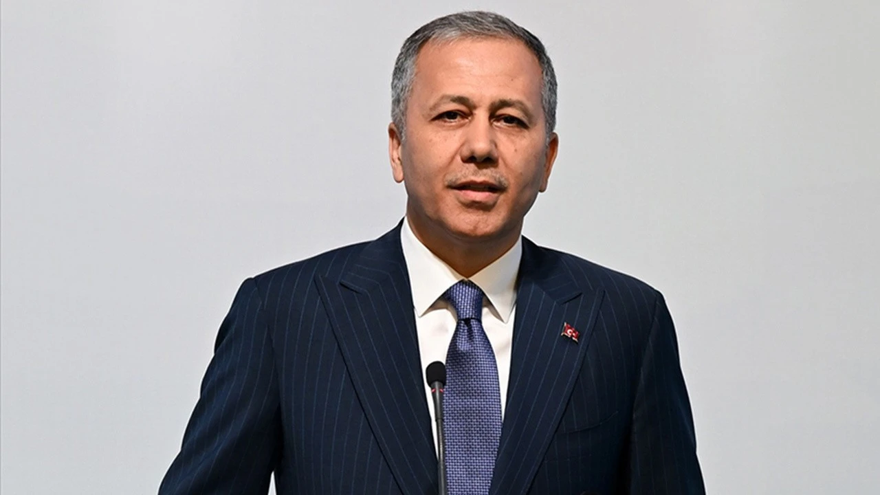 Balıkesir'in Sındırgı ilçesinde meydana gelen 6,1 büyüklüğündeki depremde can kaybı yaşanmadı