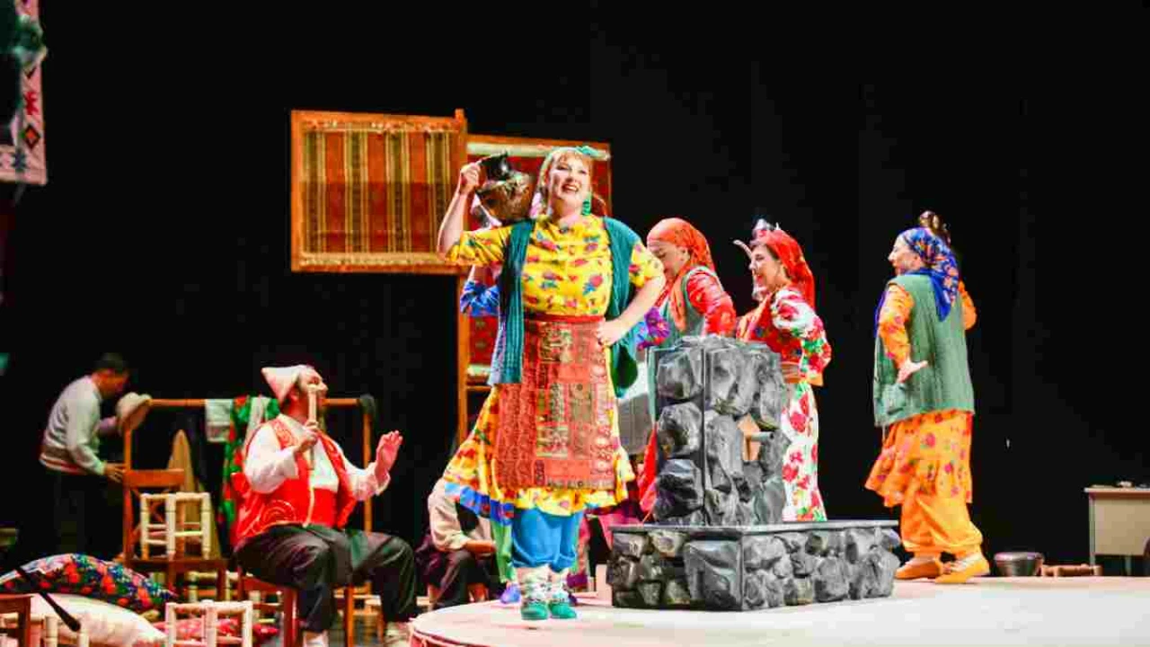 Ankara'da Gençlik Parkı Tiyatro Buluşmaları İle Sanat Dolu Günler Başladı