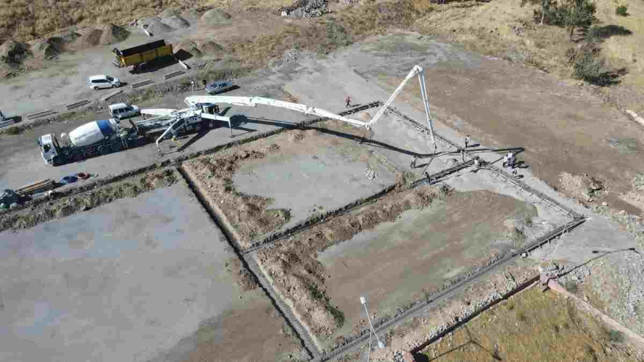 Bayraklı'ya Yeni Bir Spor Kompleksi Geliyor: Ferdi Zeyrek Spor Merkezi açılıyor!