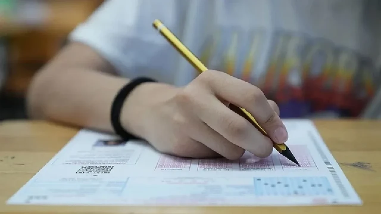 2025 ve 2026 MEB İOKBS Bursluluk Sınavları Hakkında Güncel Bilgiler