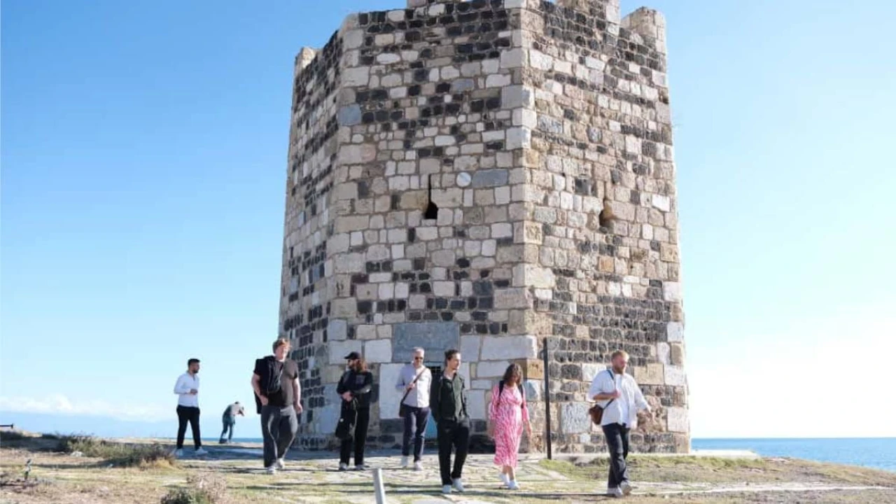 Yumurtalık Belediye Başkanı Erdinç Altıok, Yöneticilere Teşekkür Etti ve Ortak Projeler Üzerinde Çalışıyor.