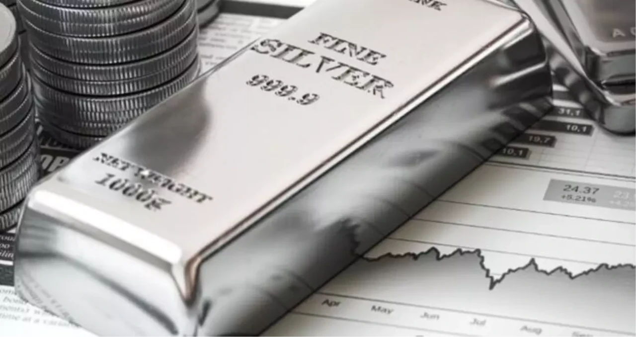 31 Ekim'de 1 gram gümüşün güncel fiyatı nedir ve yatırımcılar gümüş almaya devam ediyor mu?