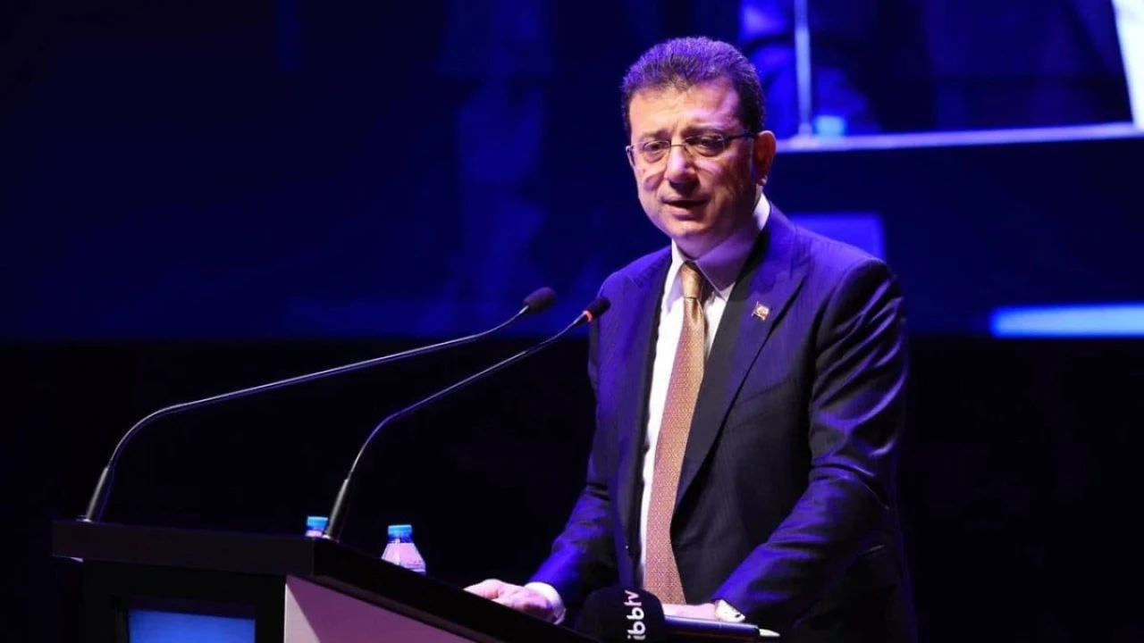"Özgür Özel ve Ekrem İmamoğlu Brüksel'de Demokrasi Buluşması Düzenleyecek"