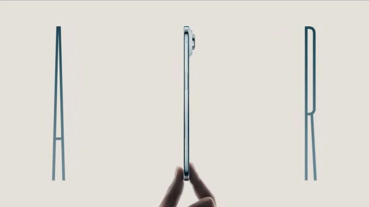 iPhone Air'ın söküm, inceliğin arkasındaki mühendislik detaylarını gözler önüne seriyor