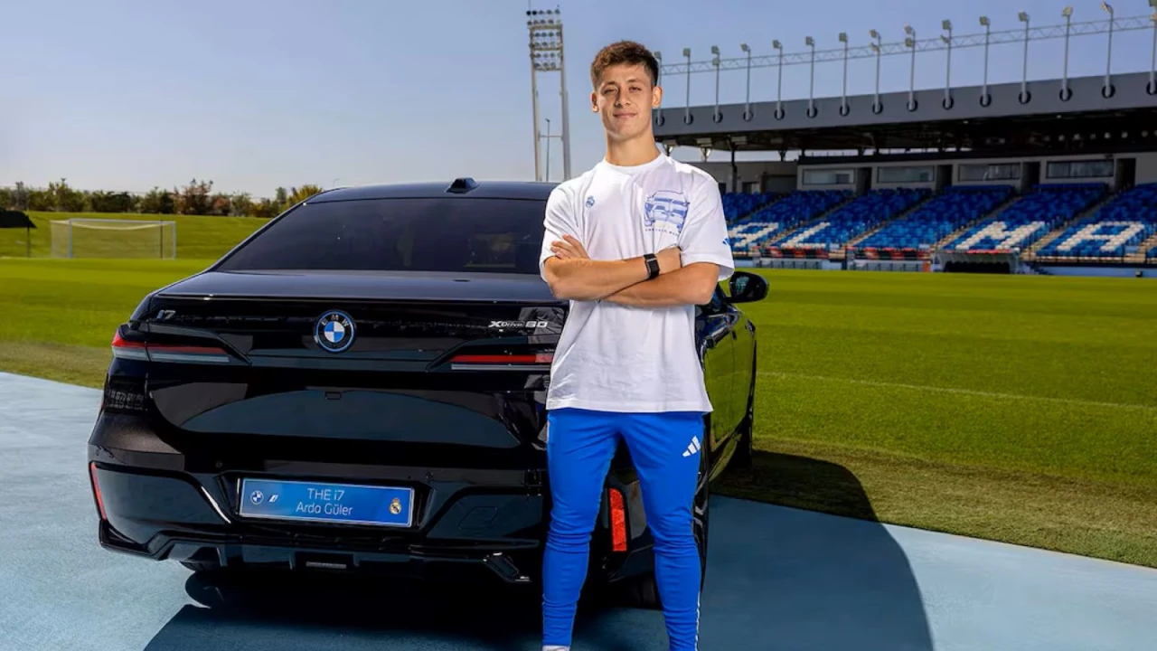 Real Madrid Oyuncuları BMW i7 Modelini Tercih Ediyor!