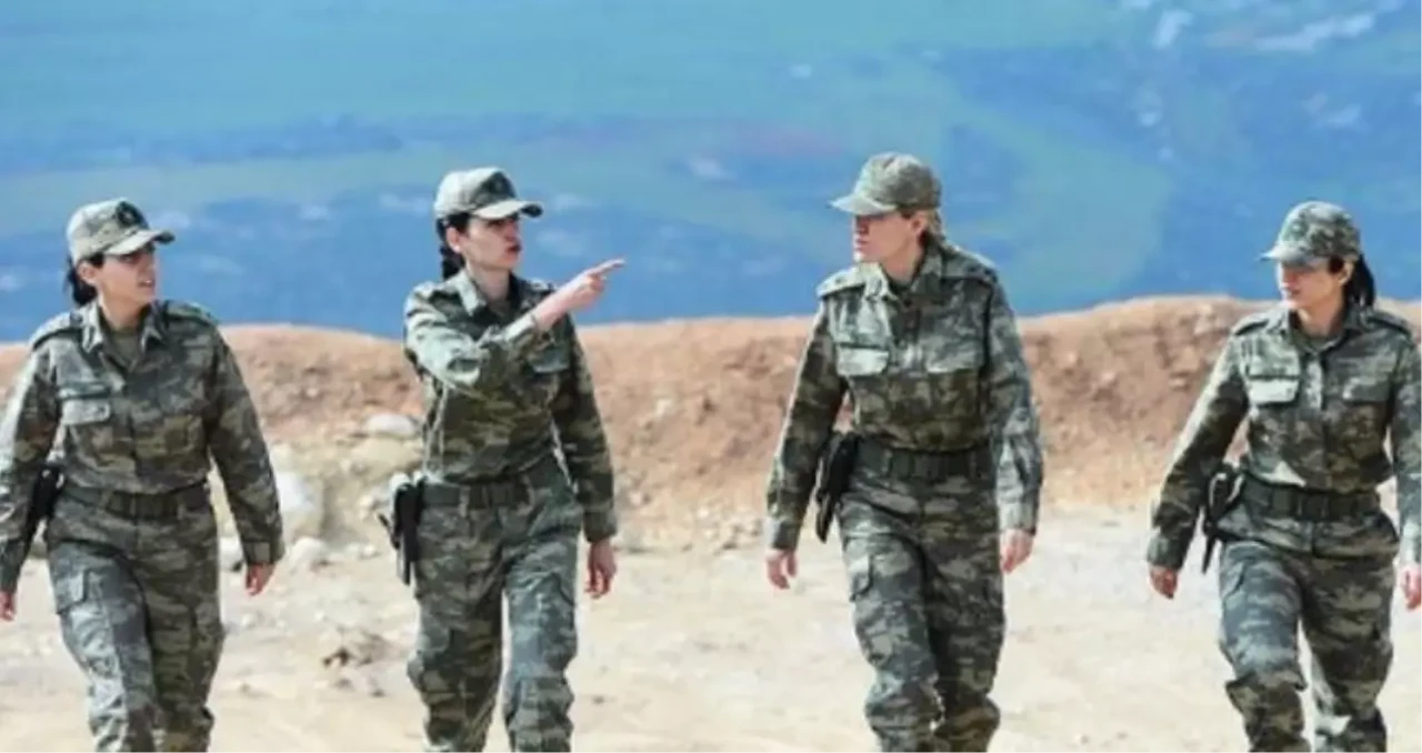 Kadınlara askerlik zorunluluğu mu geliyor? TBMM'de dikkat çeken teklif, Kadınlara askerlik zorunluluğu gel...