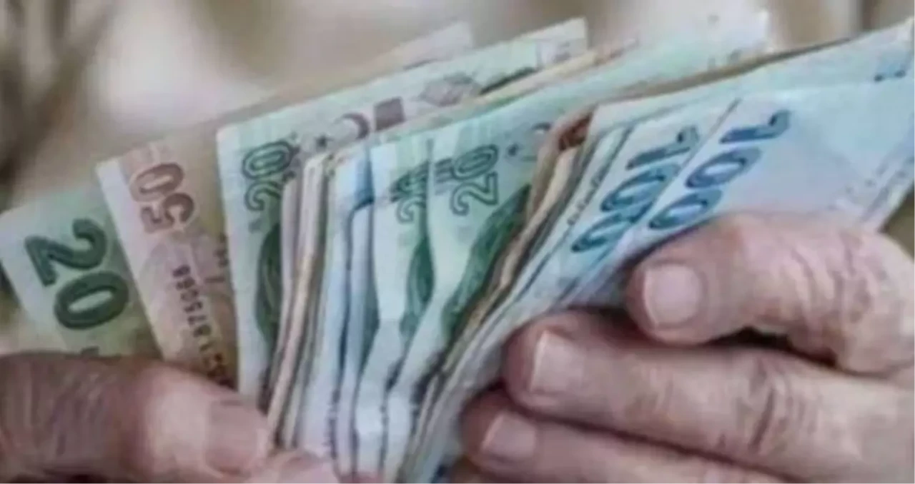 Memur ve emekli maaşlarındaki ocak zammı tutarları netleşti! İşte detaylar...