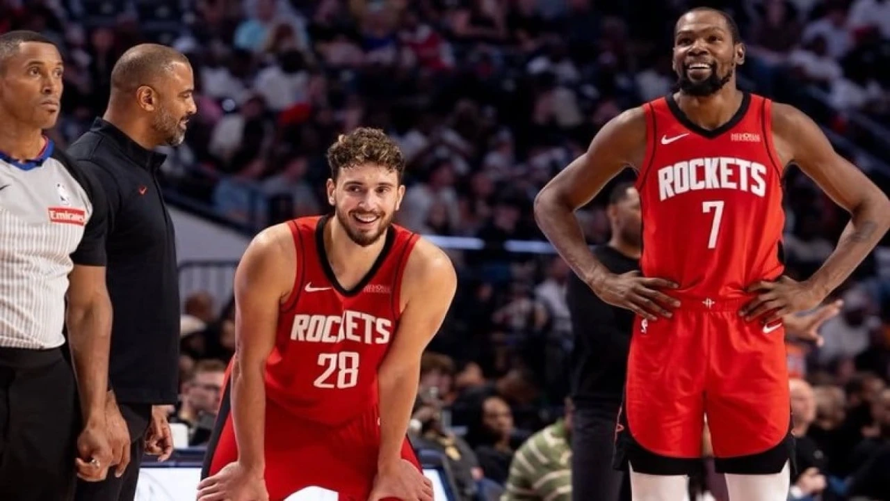 Kevin Durant, Alperen Şengün'ü Övdü: "Sahada Mükemmel Uyum!"