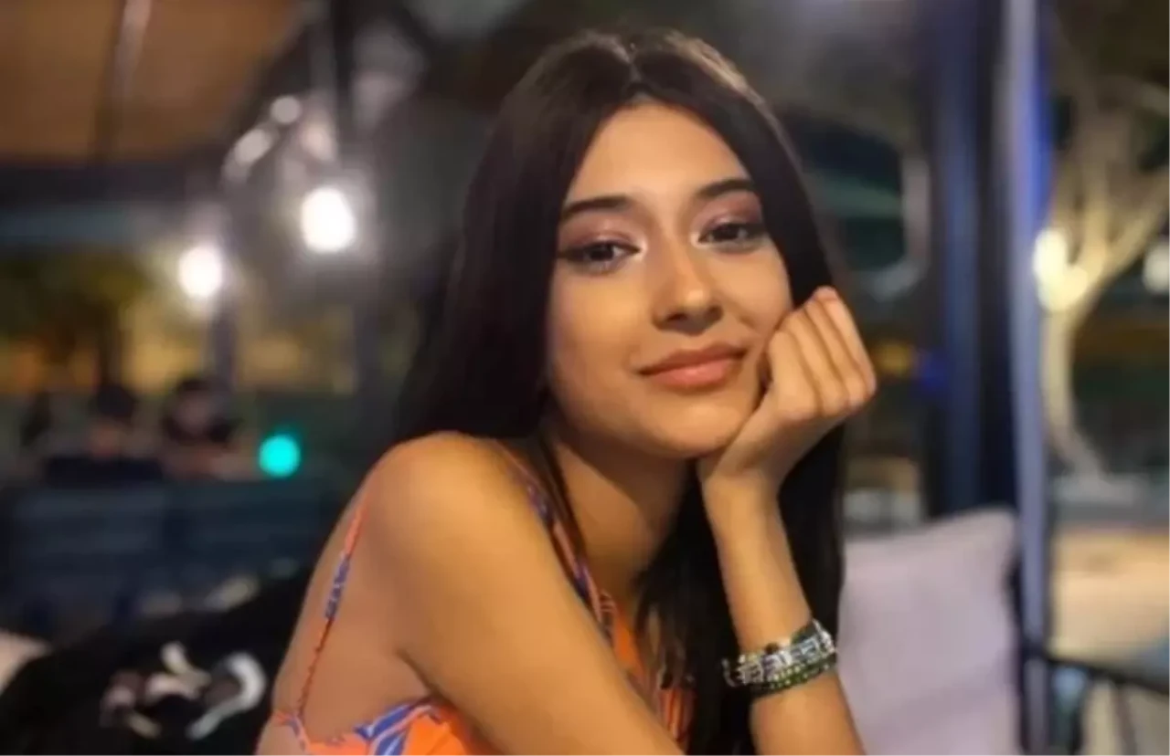 Türk halk müziğinin sevilen ismi Yasemin Nenni'nin vefat ettiği haberleri doğru değil!