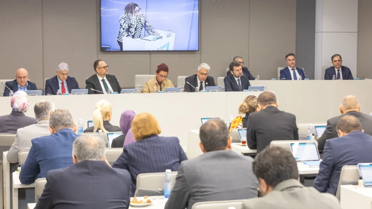 Basın İlan Kurumu 33. Dönem 5. Genel Kurul Toplantısı İstanbul'da Gerçekleştirildi: Fiyatlar ve Yönetmelikler Değişti