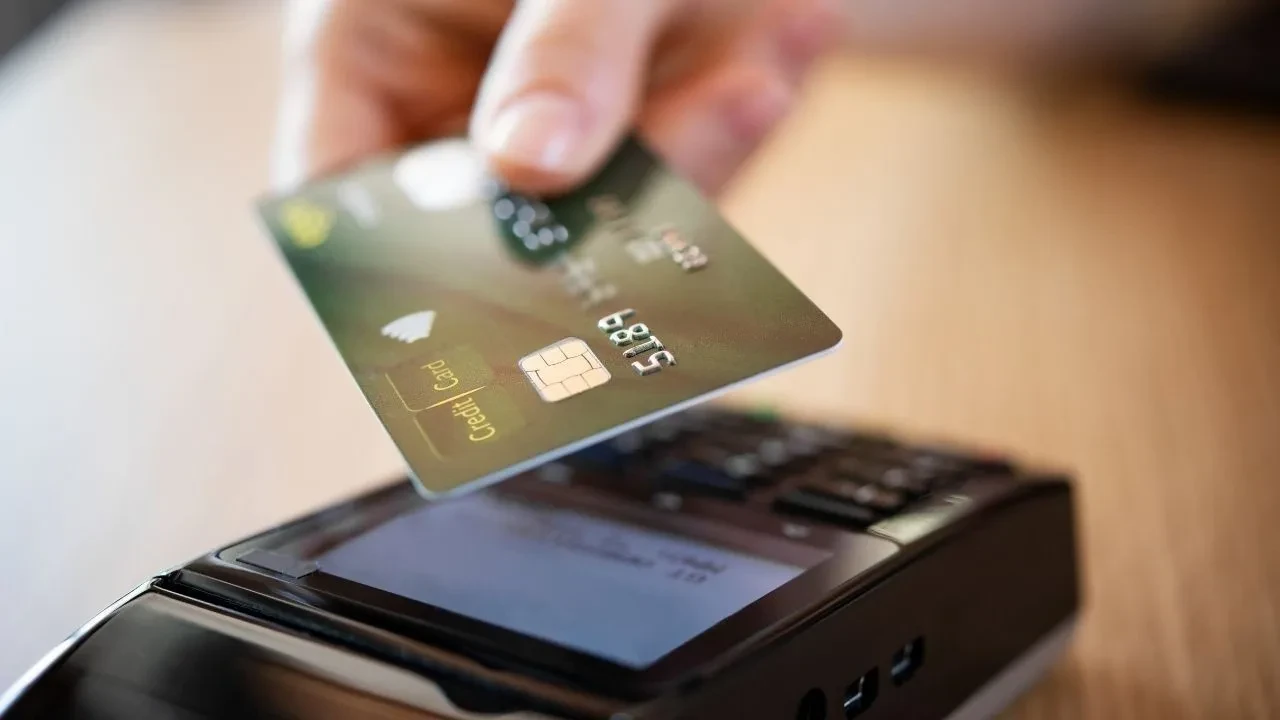 Faiz Oranlarındaki Değişim Türk Vatandaşlarını Kredi Kartlarına Yönlendirdi