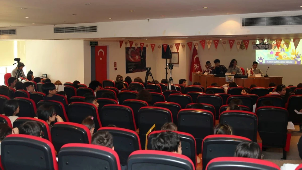 Ankara Büyükşehir Çocuk Meclisi'nde Yeni Yönetim Belirlendi!
