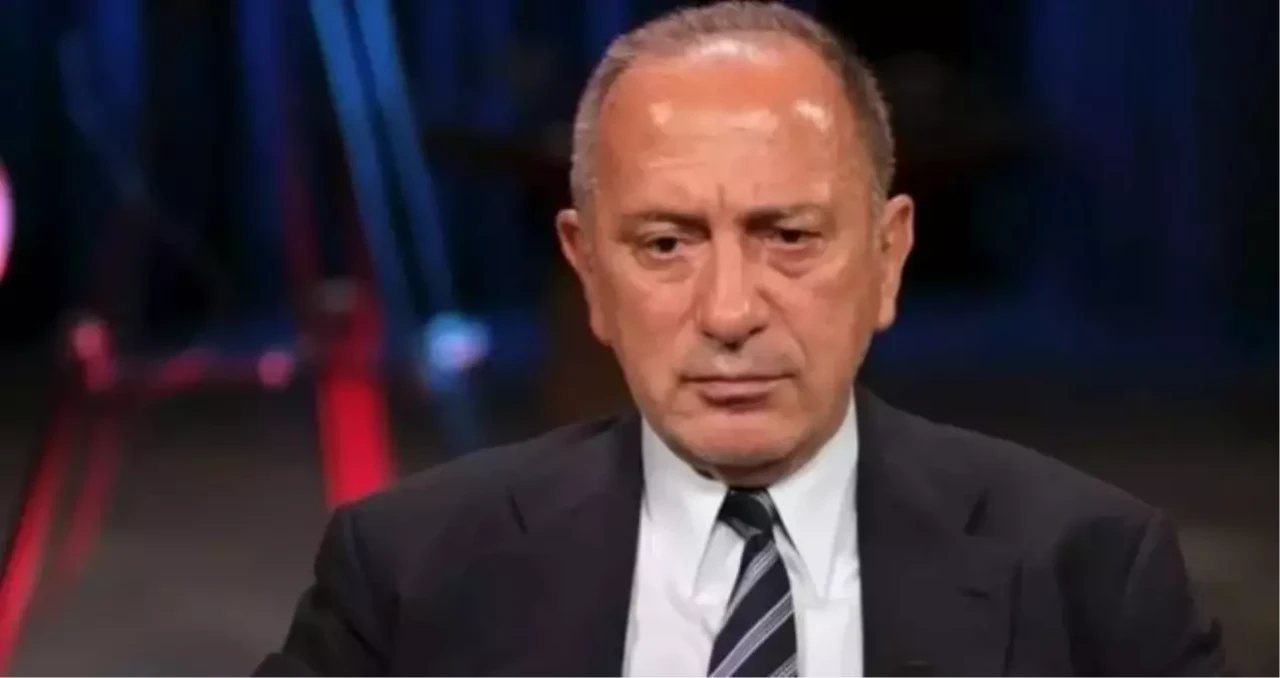 Fatih Altaylı 4 Yıl 2 Ay Hapis Cezası Aldı ve Mahkeme Salonunda Dosyaları Havaya Fırlattı