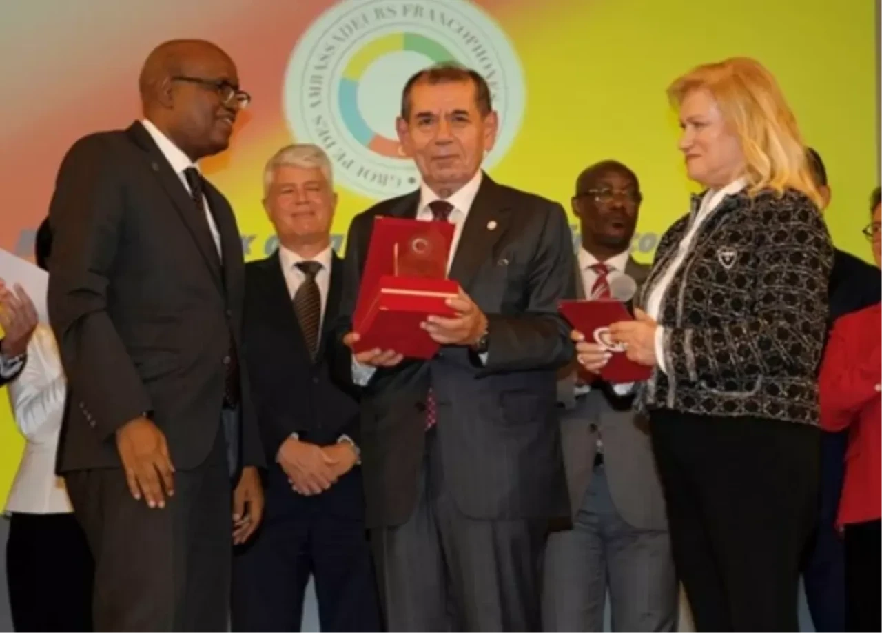 Türkiye'deki Frankofon Büyükelçilerden Başkan Ödülü: Frankofoni ve Kültürel Köprüler