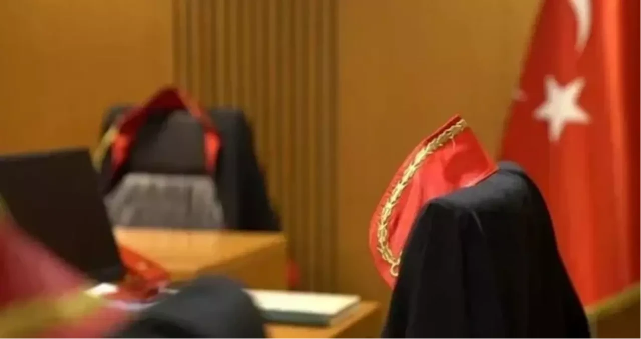 Hâkim ve Savcı Atamaları 2025 Yılı İçin Açıklandı: HSK'nın Tam Listesi Yayınlandı! Hangi İsimler Nereye Atandı?