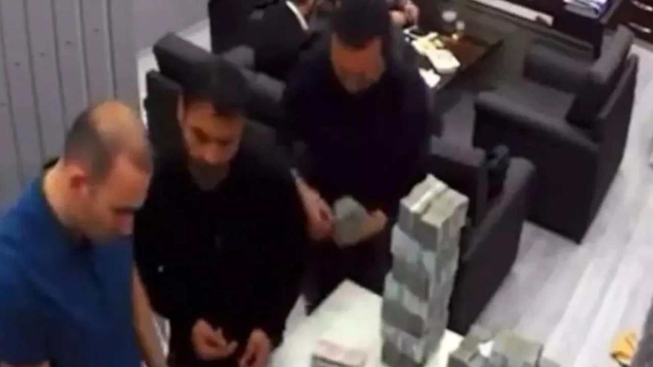 İstanbul Büyükşehir Belediye Başkanı Ekrem İmamoğlu'nun CHP içerisindeki iddialı planları ortaya çıktı!