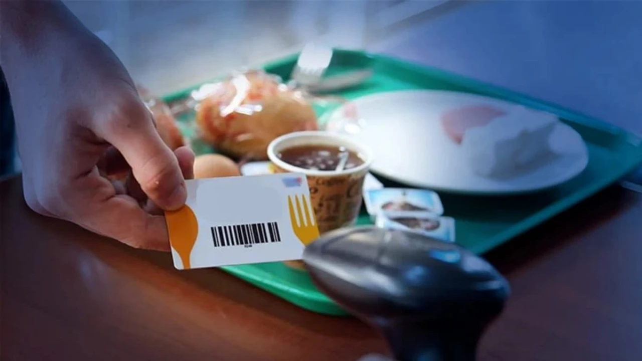 Milyonlarca çalışanın heyecanla beklediği haber geldi! 2026 yemek ücreti artışı kesinleşti: İşte güncel zamlar…