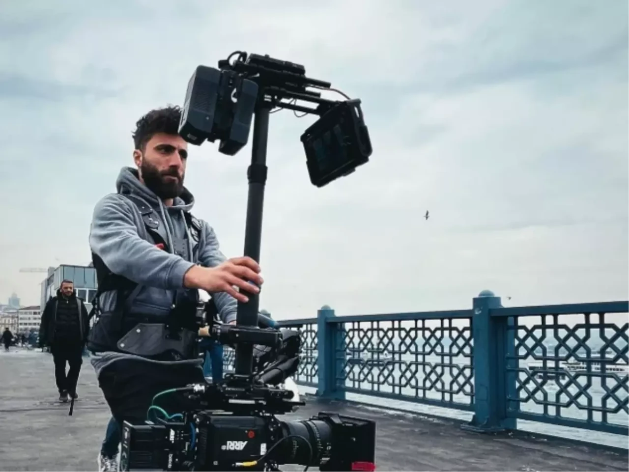 Steadicam Operatörü Ömer Belli'nin Boğaz Köprüsü'ndeki Dramı: Arama Kurtarma Çalışmaları Sürüyor