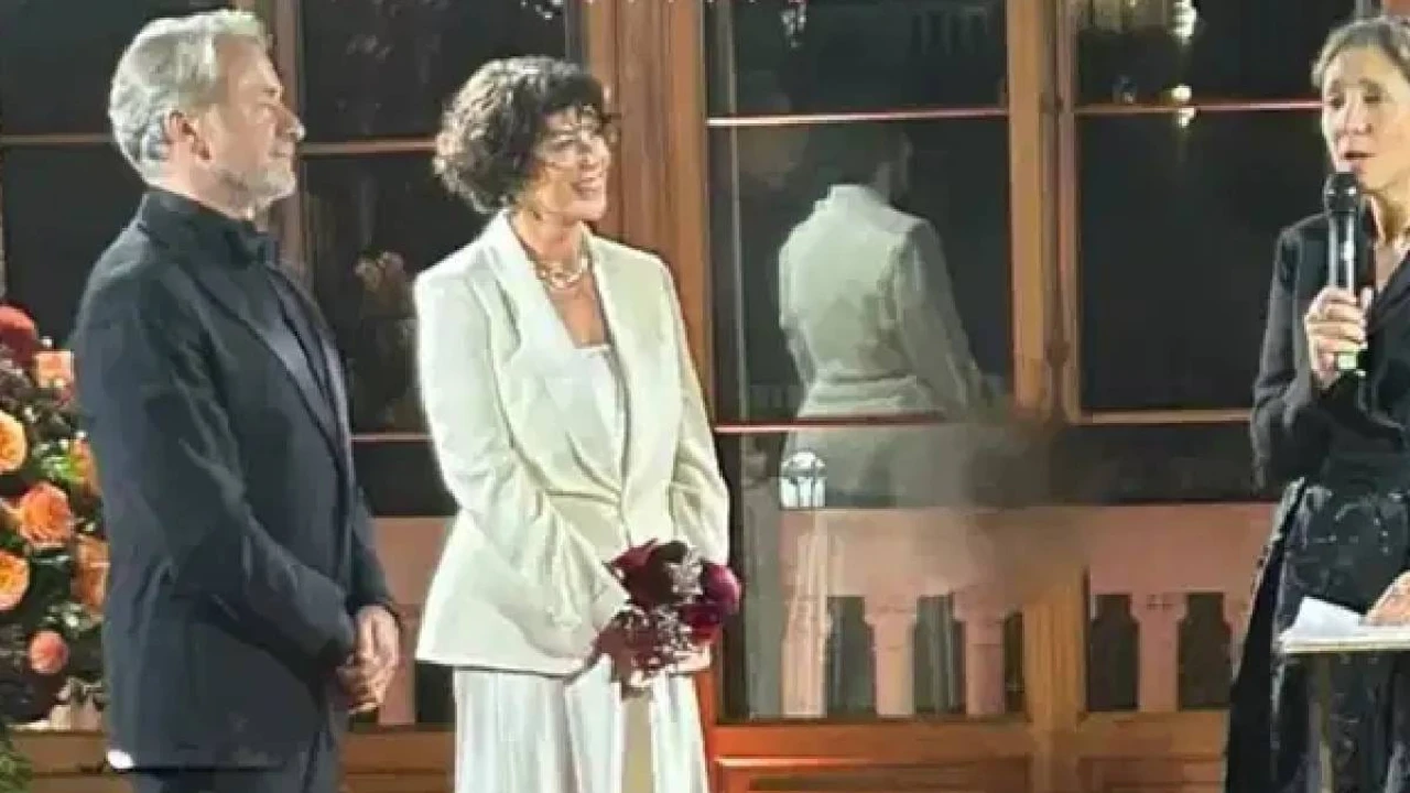 Gazeteci Şirin Payzın, iş insanı Turgay Gümüş ile Venedik'te Evlendi, Tarihi Sarayda Gerçekleşen Zarif Törenle Kutlandı.