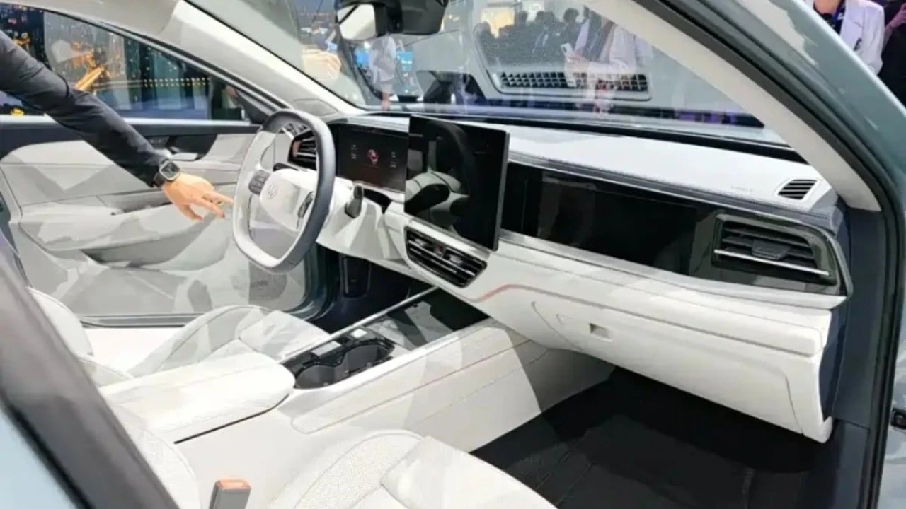 Volkswagen Passat'ın Elektrikli Dönüşümü: Yepyeni Passat ePro Modeli Tanıtıldı!