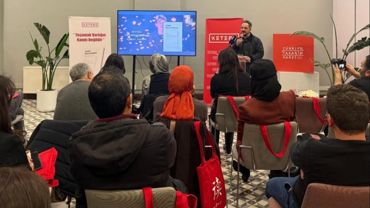 Bülent Parlak'ın 'Sevgili Huzursuzluğum' adlı eseri okuyucularıyla buluştu!