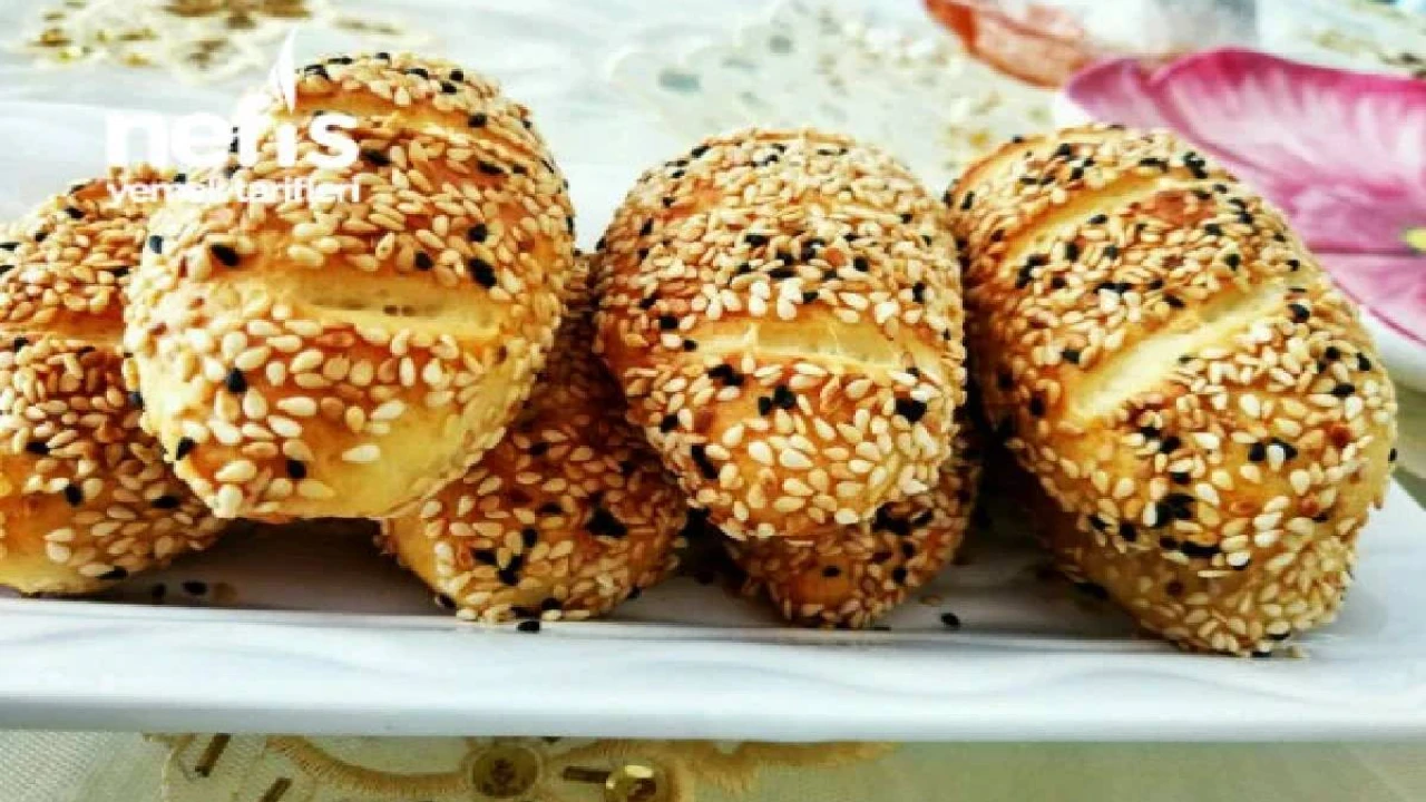 Mayasız Poğaça Tarifi: İçinde hiç maya bulunmayan, ağızda kıyır kıyır dağılan enfes tarif!