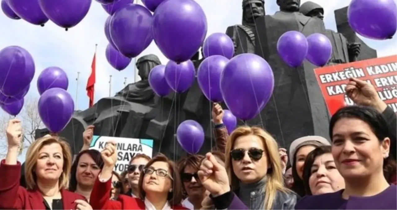 Kadın Hakları Günü: Eşitlik Mücadelesi ve Farkındalık Artışı İçin Önemli Bir Hatırlatıcı