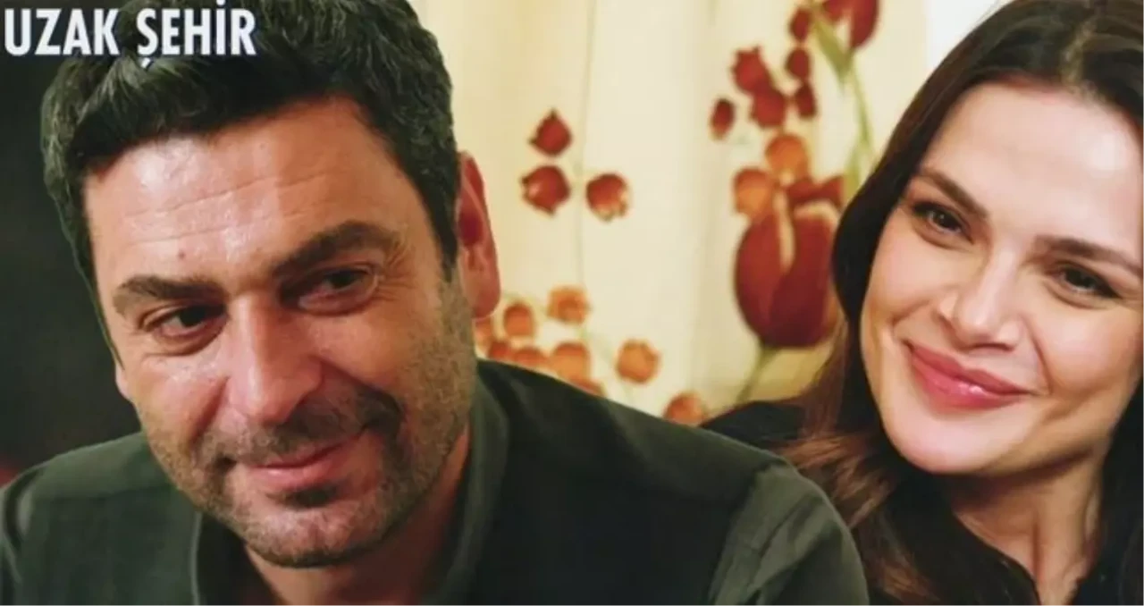 Kanal D'nin Uzak Şehir dizisinin 41. bölümü ile ilgili özgün haber başlığı:"Uzak Şehir'in Heyecan Dolu 41. Bölümü Tam Sürat İzleyicilerle Buluşuyor!"