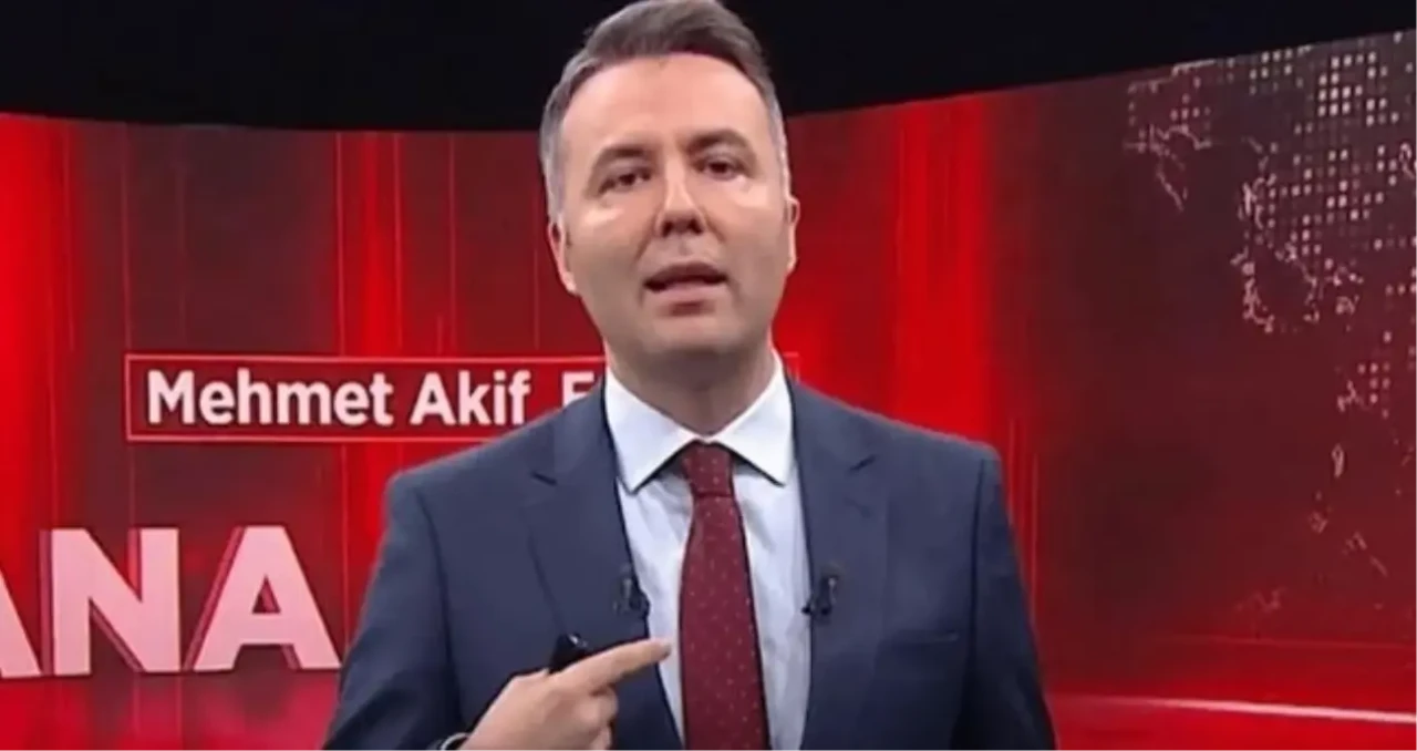 Mehmet Akif Ersoy'un geçmişte tanıştığı E.A kimdir? Mehmet Akif Ersoy'a atfedilen grup seks iddiaları gerçek mi?