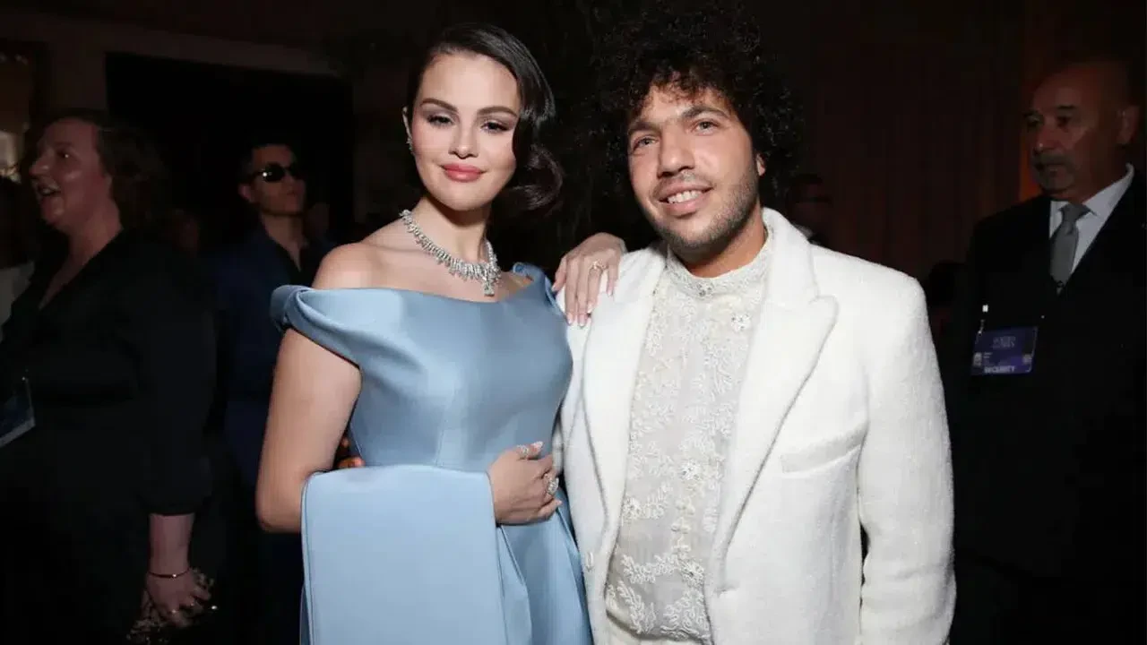 Selena Gomez ve Benny Blanco’dan evlilik sonrası ilk Noel kutlaması!