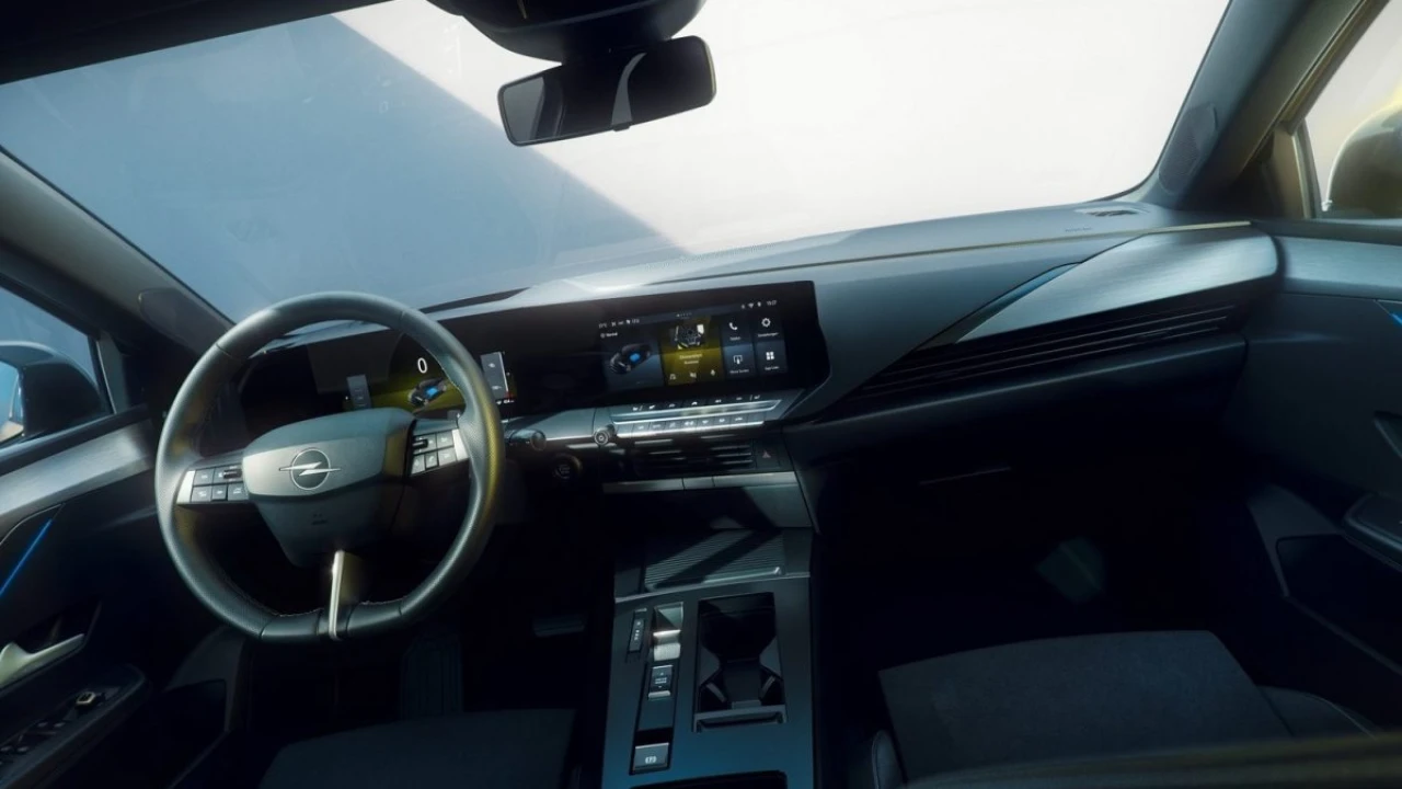 Yenilenen Opel Astra'nın Göz Kamaştıran Yenilikleri Ortaya Çıkıyor!