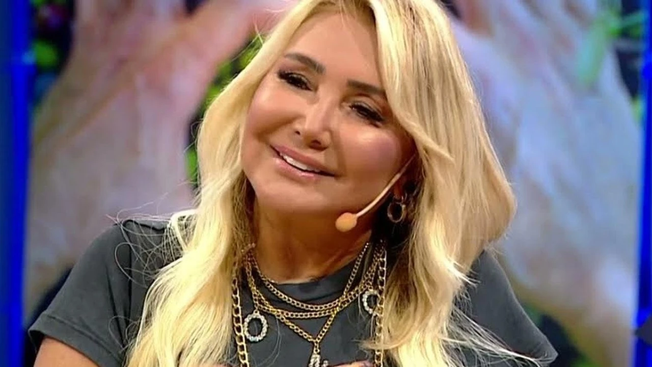 Popüler şarkıcı Yonca Evcimik, komşularının hayvan seslerinden rahatsız olan vatandaşlara sert bir şekilde seslendi!