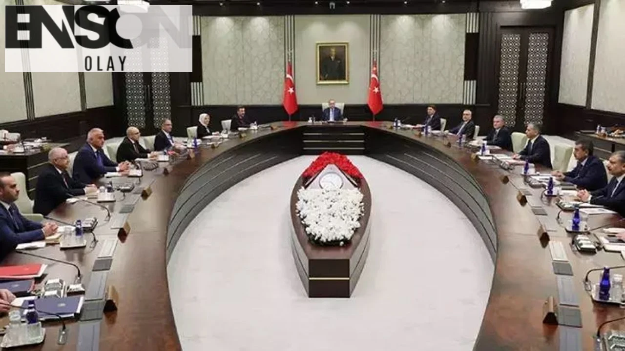 Cumhurbaşkanı Erdoğan, kabine değişikliği ile ilgili açıklama yapmadı