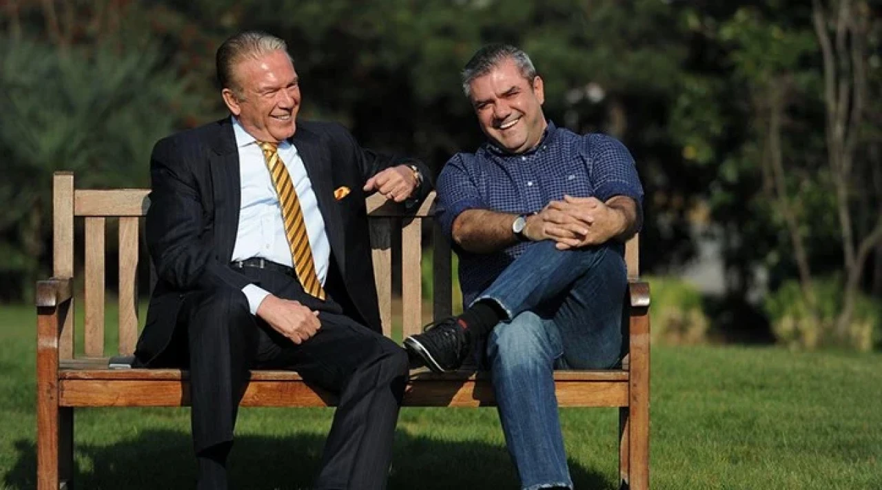 Yılmaz Özdil Kimdir ? Yılmaz Özdil Kaç Yaşında ? Yılmaz Özdil Nereli ? Yılmaz Özdil Hayatı ?