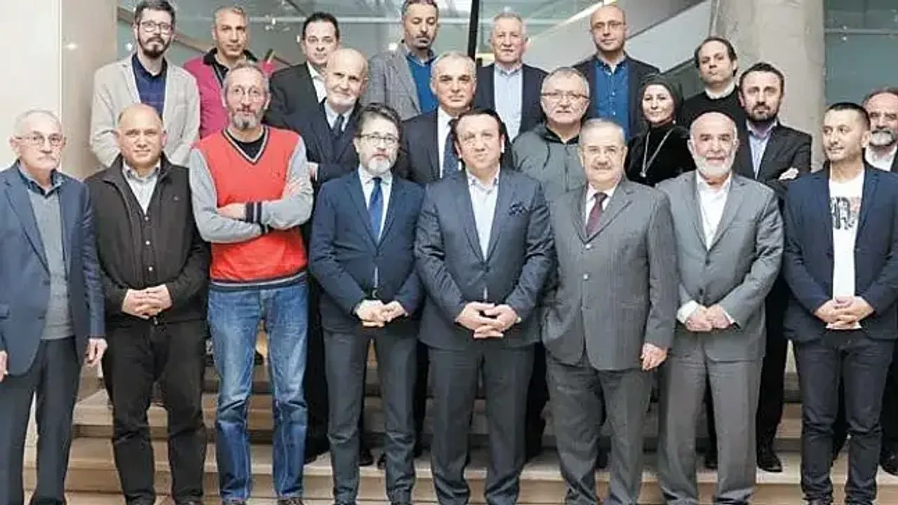 Karar Gazetesi Kimin, Sahibi Kim? Karar Gazetesi Sahibi Mehmet Aydın Kimdir?