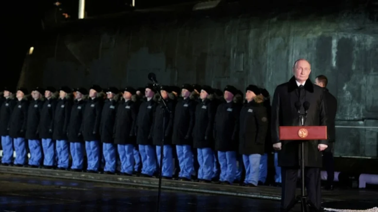 12 yıldır Rusya'yı demir yumrukla yöneten Putin, Ukrayna'da 'demokratik seçimler' istiyor