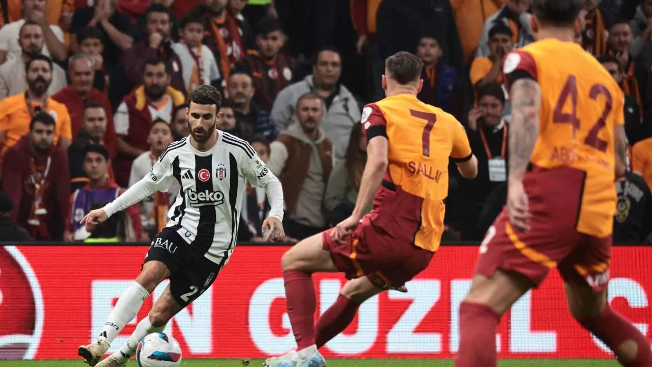 Beşiktaş - Galatasaray derbisi ne zaman, saat kaçta ve hangi kanalda yayınlanacak? Derbi öncesi takımların performans karnesi