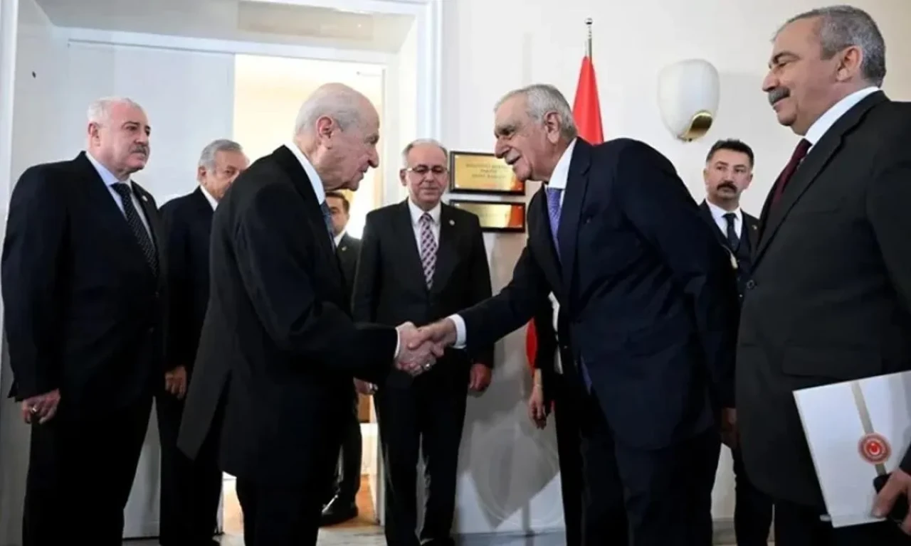 Bahçeli bayramda nerede olacak? Siyasi liderlerin bayram programı belli oldu!