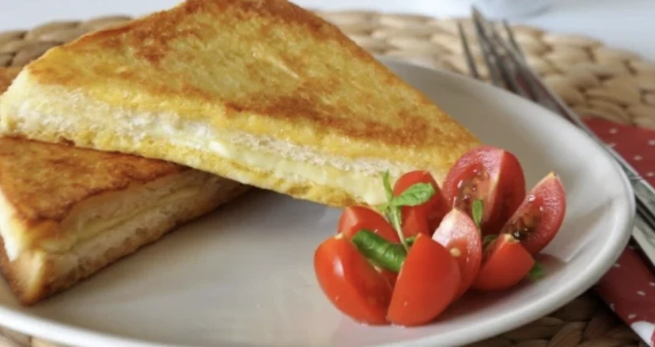 Kahvaltıda Yumurtalı Tost Tüketerek Enerjik Bir Güne Merhaba Deyin!
